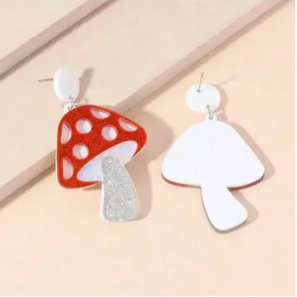 ⭐️❤️FREE Mushroom Sparkle Shine Glitter Plant Hipster Hippie Artsy Drop Earrings